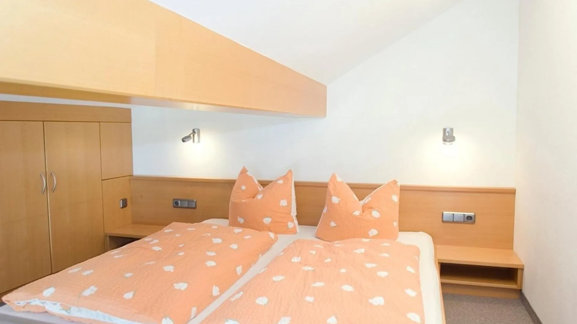 Ferienwohnung Edelweiss, Haus Wilfer, Oberstaufen Plus Apartment